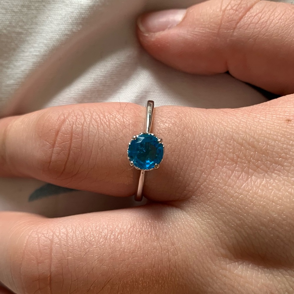 blue ring - Picture 3 of 3